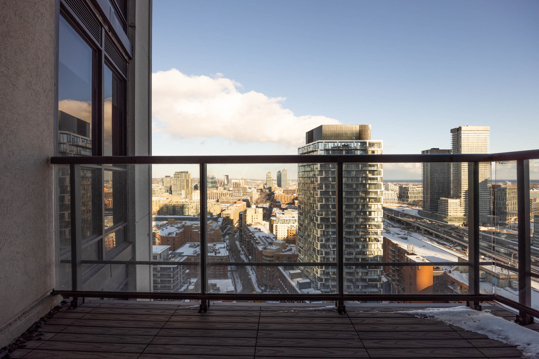 Toronto property showcase — delivered property photograph 35