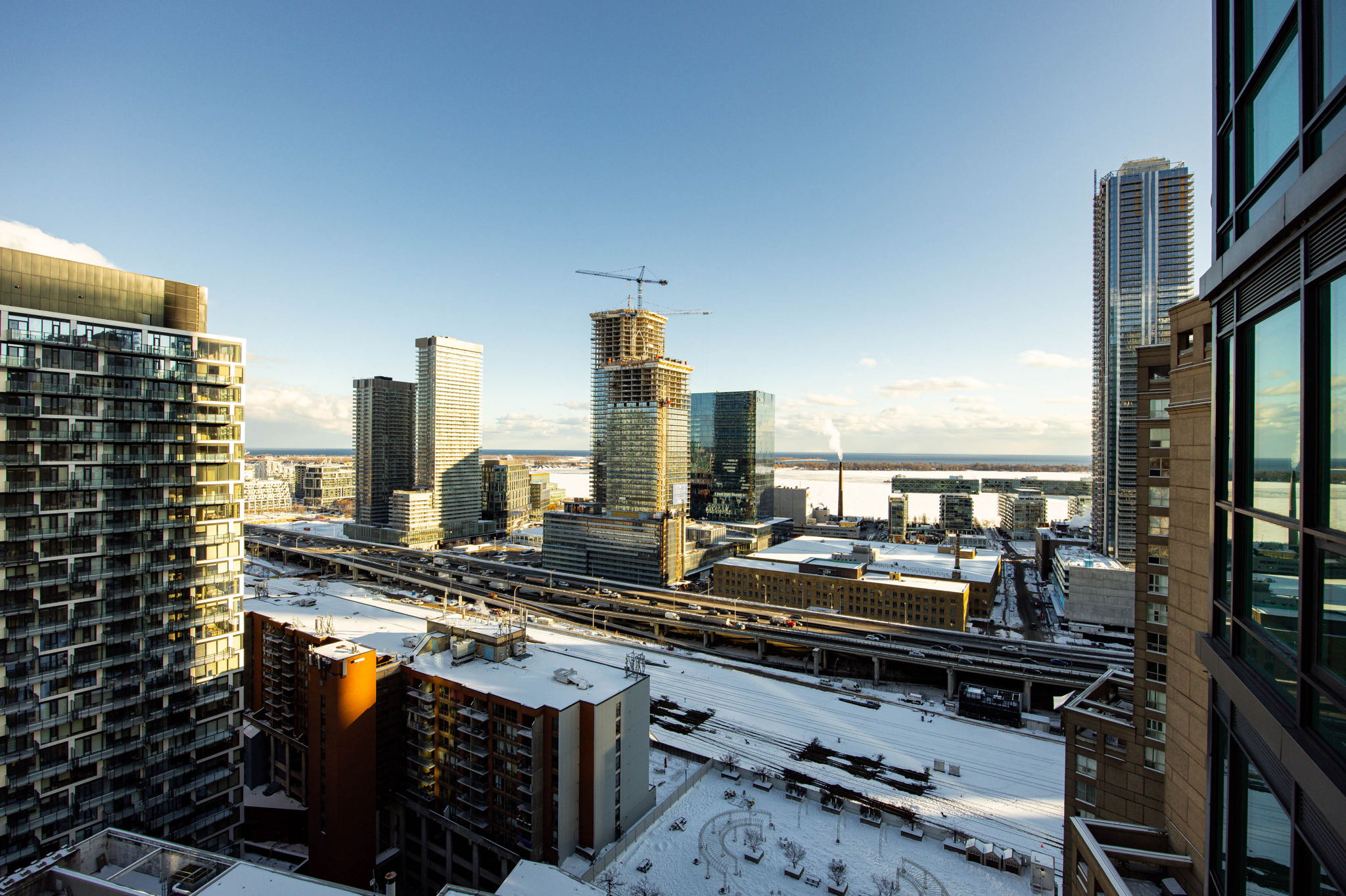 Toronto property showcase — delivered property photograph 38