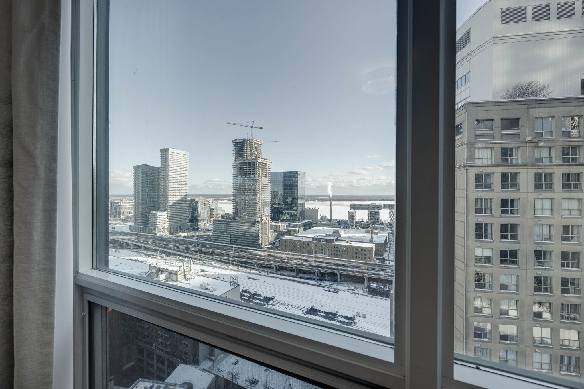 Toronto property showcase — delivered property photograph 29