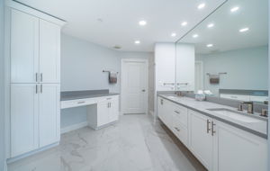 Master Bathroom1a
