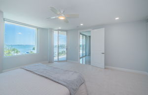 Master Bedroom1b