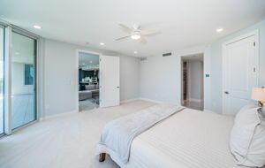 Master Bedroom1c