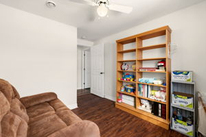  Photo 23