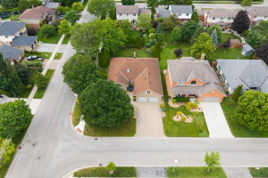  Photo 49