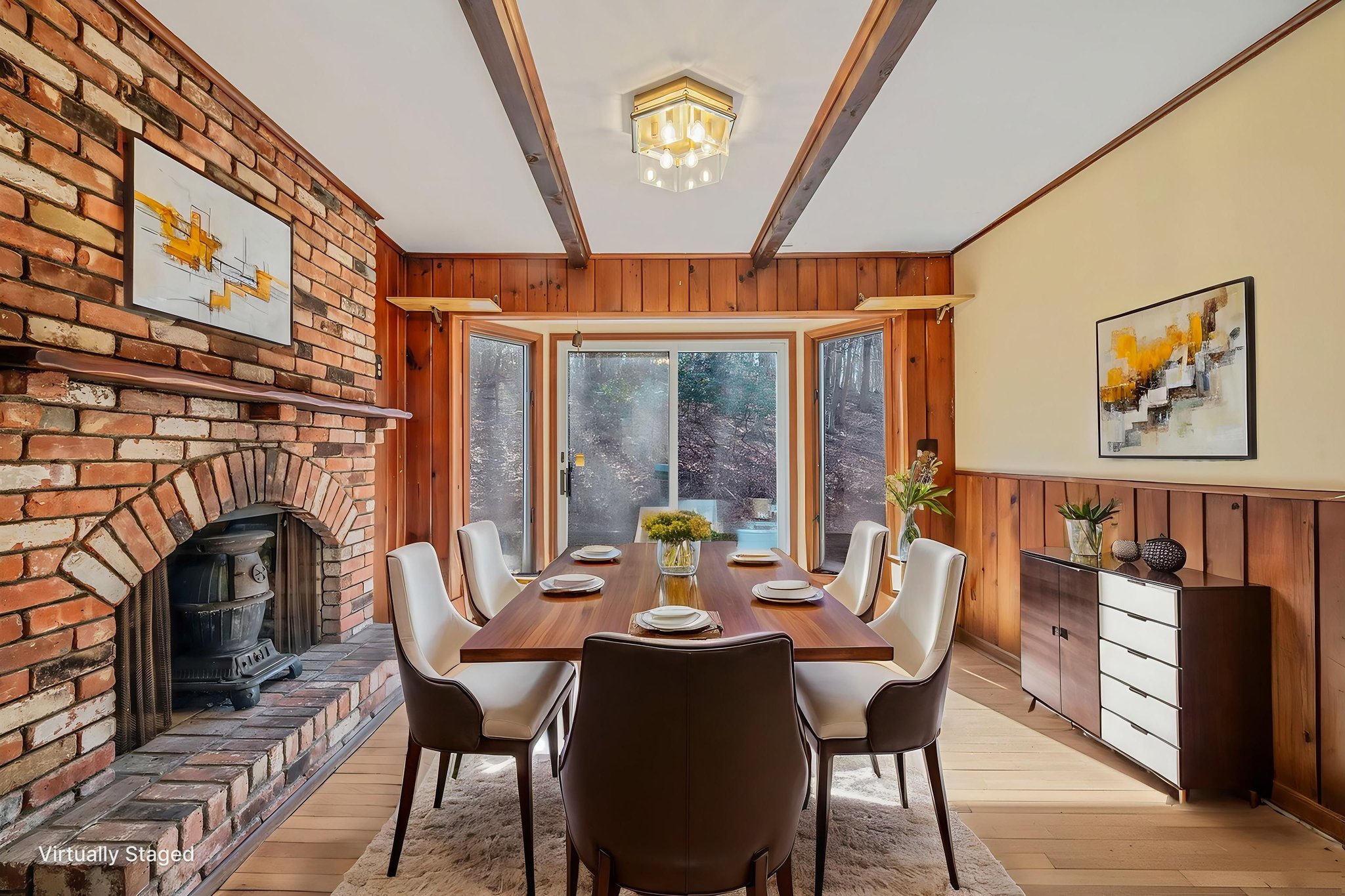 18708 Final 0017 virtually staged.jpeg