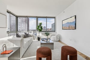 Spring St-S1302-014.jpg