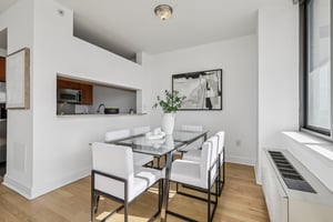 Spring St-S1302-021.jpg