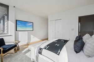 Spring St-S1302-032.jpg