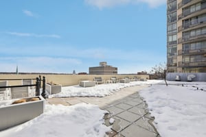 Spring St-1302-915.jpg