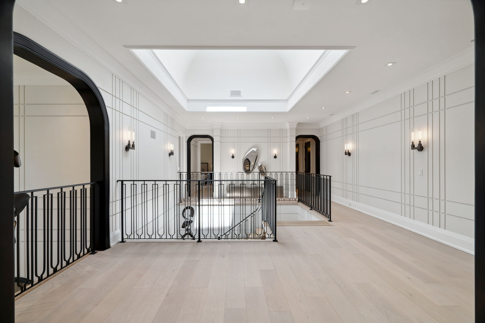 Architectural grandeur in the second-floor hallway of 1 Sunflower Court by Richard Wengle. Photo by amazingphotovideo.com, site by cranemedia.com
