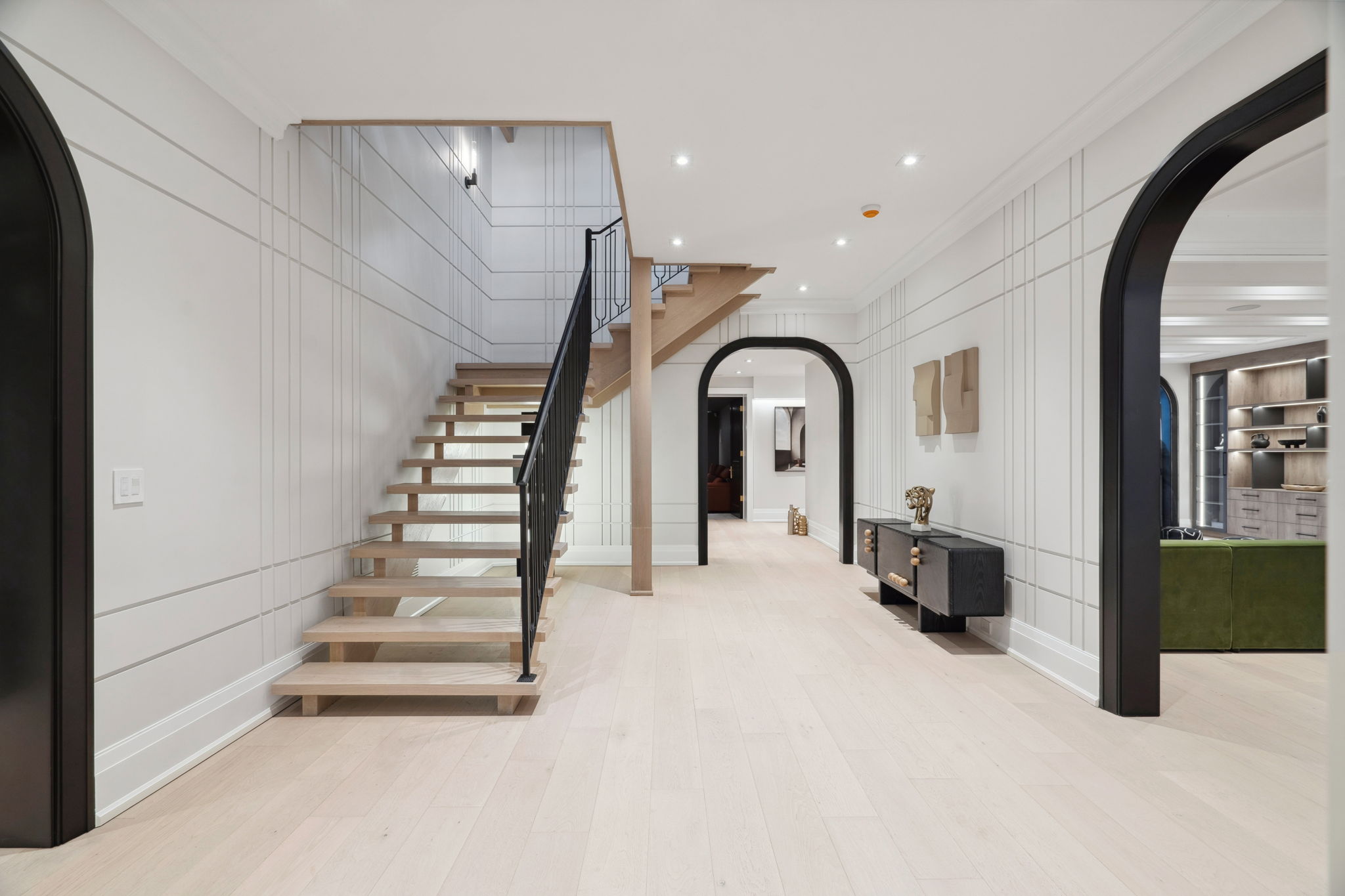 Custom foyer architecture by Miracle Construction at 1 Sunflower Court. Photo by amazingphotovideo.com, site by cranemedia.com