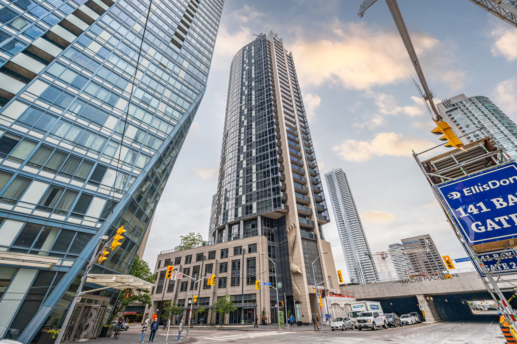 Toronto property showcase — delivered property photograph 2