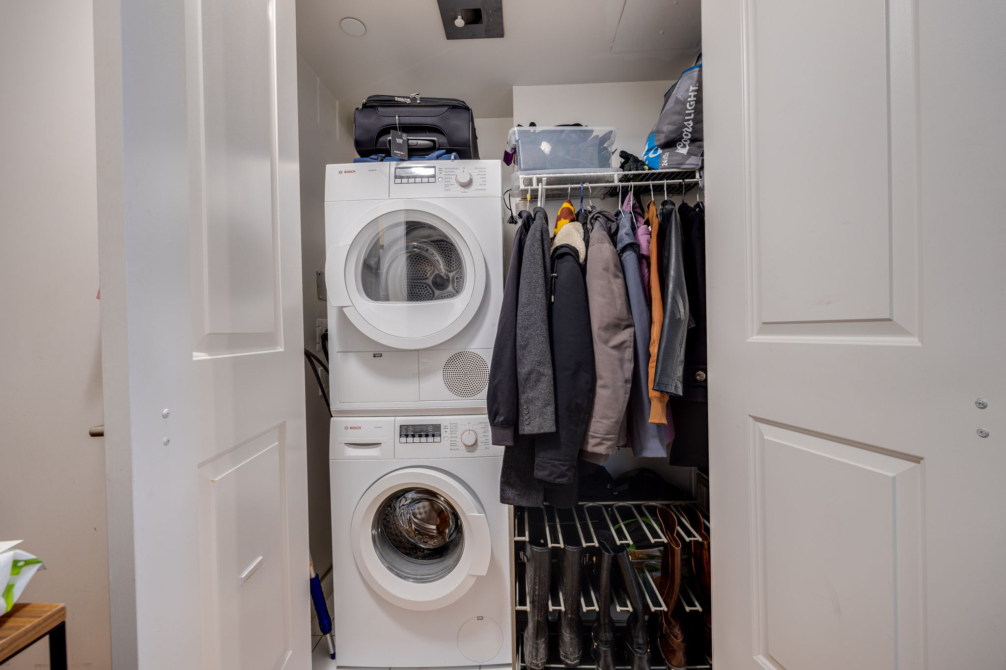 Toronto property showcase — delivered property photograph 19