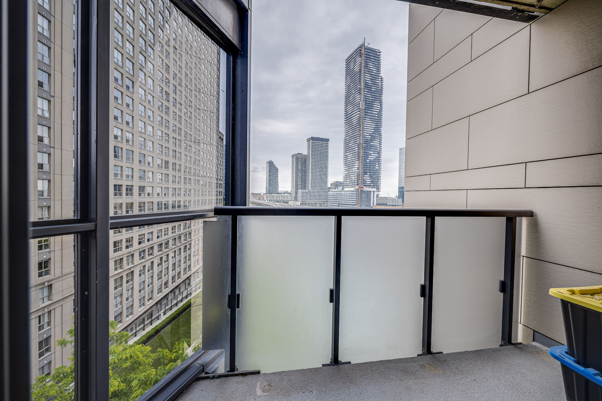 Toronto property showcase — delivered property photograph 20