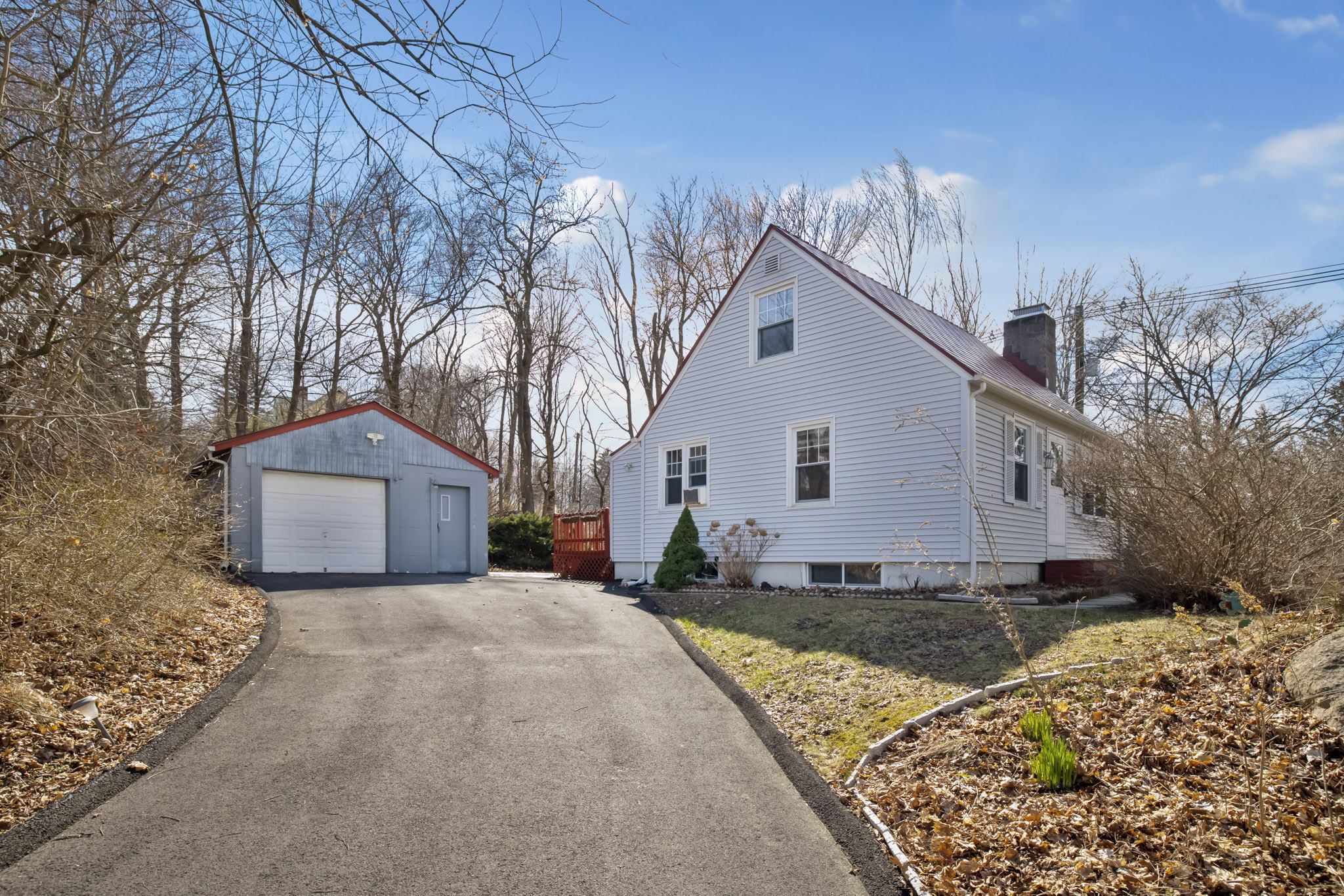 1 Topstone Dr, Danbury, CT 06810, USA Photo 4