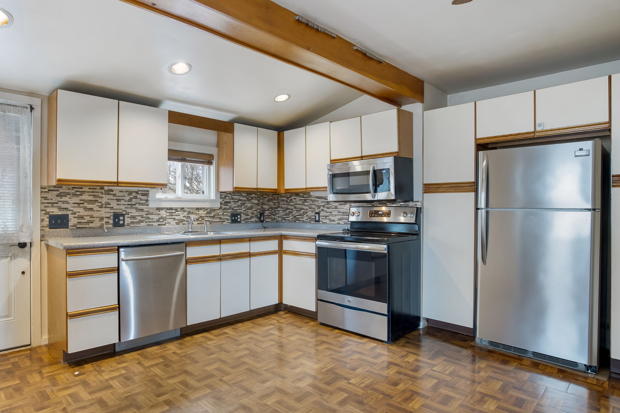 1 Topstone Dr, Danbury, CT 06810, USA Photo 30