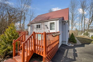 1 Topstone Dr, Danbury, CT 06810, USA Photo 15
