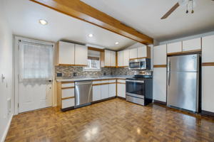 1 Topstone Dr, Danbury, CT 06810, USA Photo 28