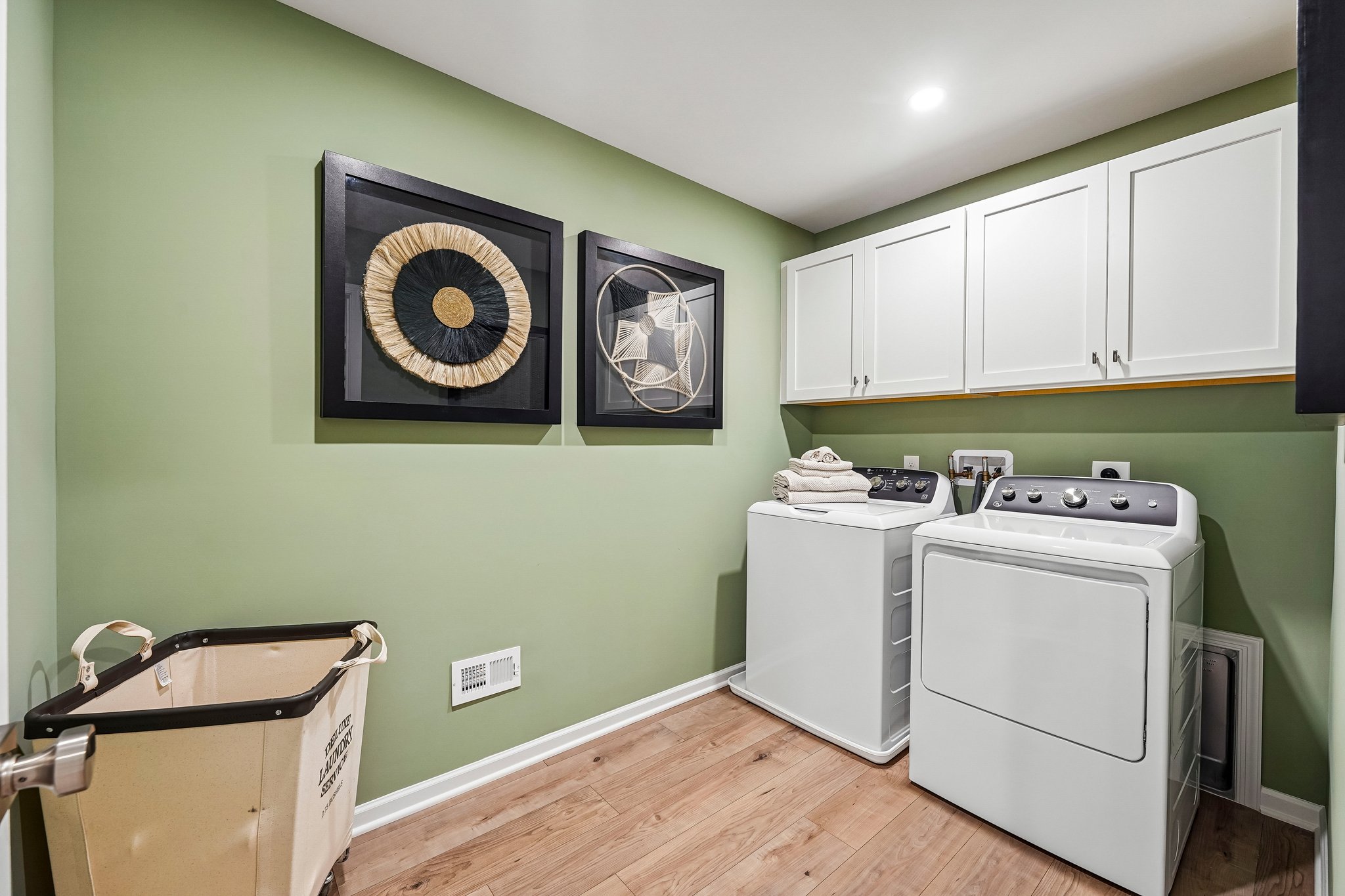 1 Tullow Hill Drive-S1707-021.jpg