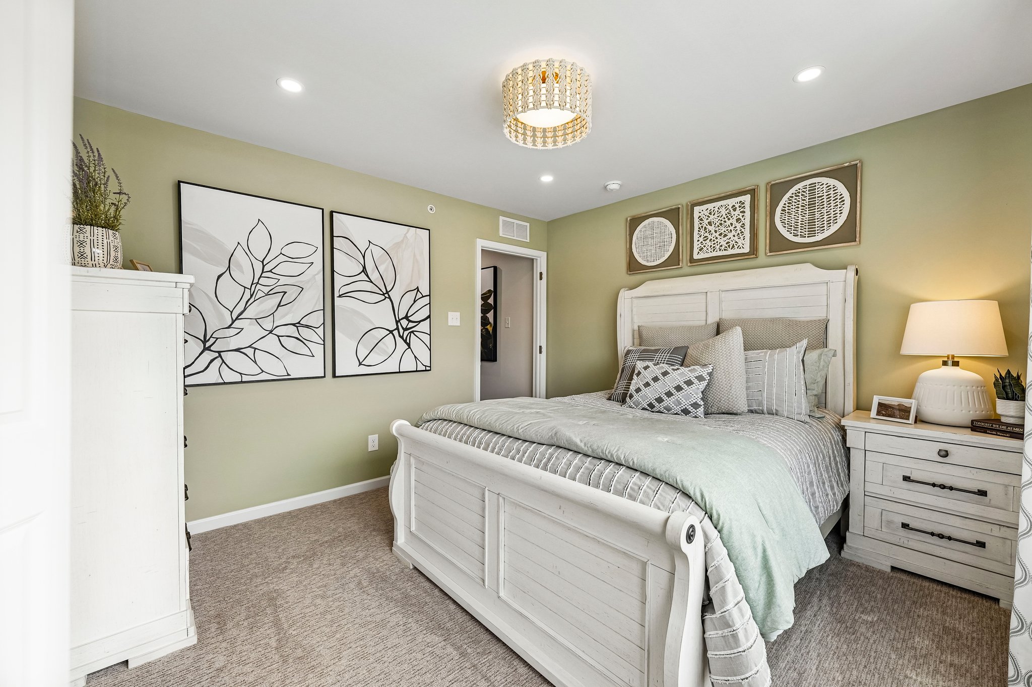1 Tullow Hill Drive-S1707-031.jpg