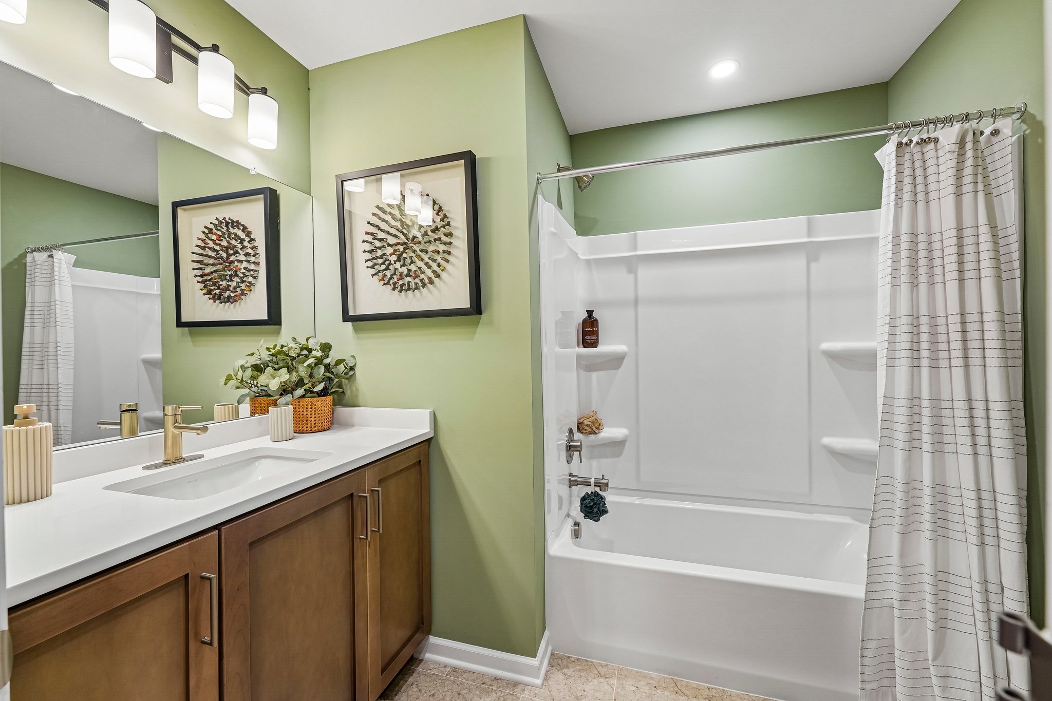 1 Tullow Hill Drive-S1707-032.jpg