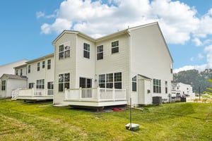 1 Tullow Hill Drive-S1707-037.jpg