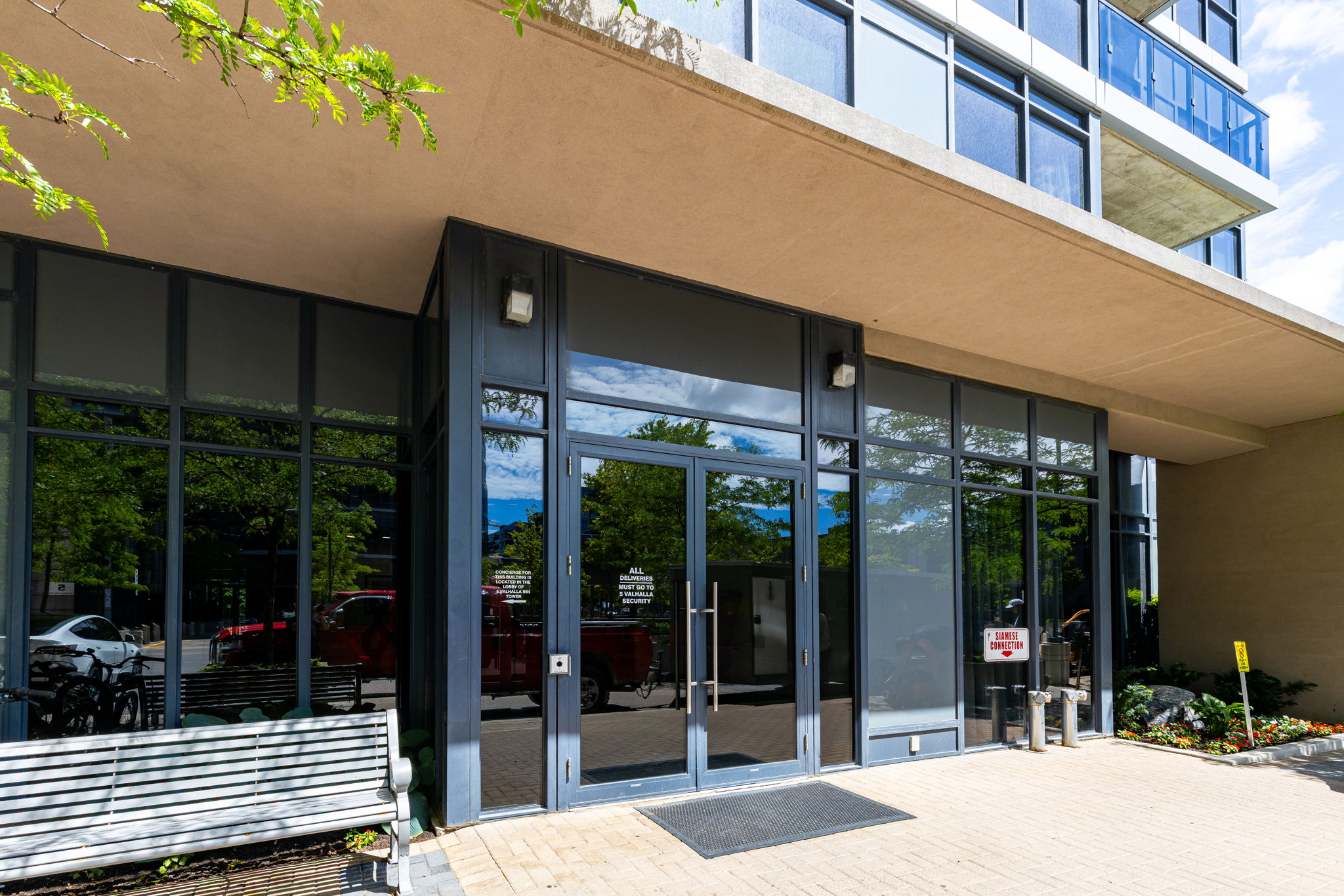 Toronto property showcase — delivered property photograph 2