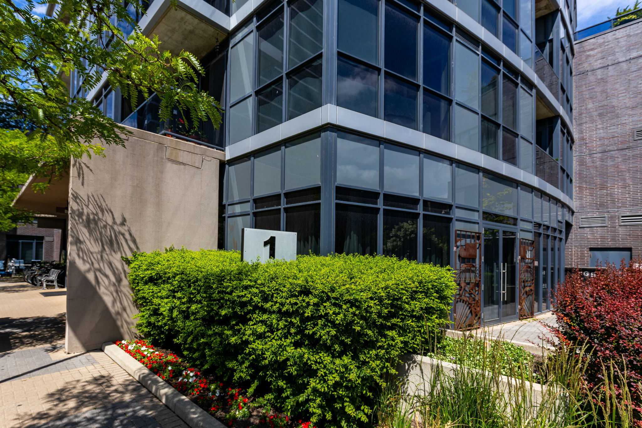Toronto property showcase — delivered property photograph 3