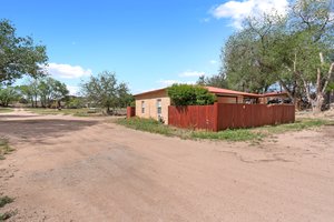  Photo 32