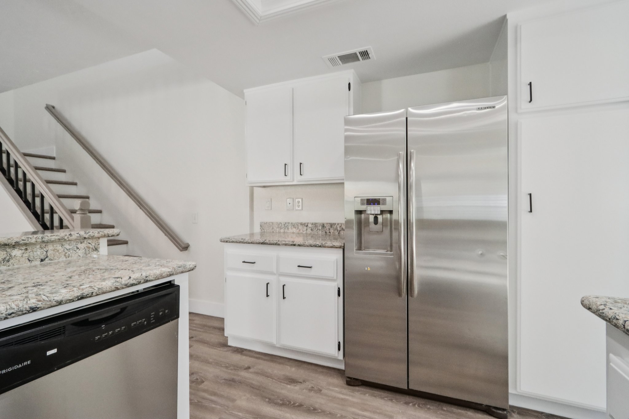 Vista Sierra-S0702-013.jpg