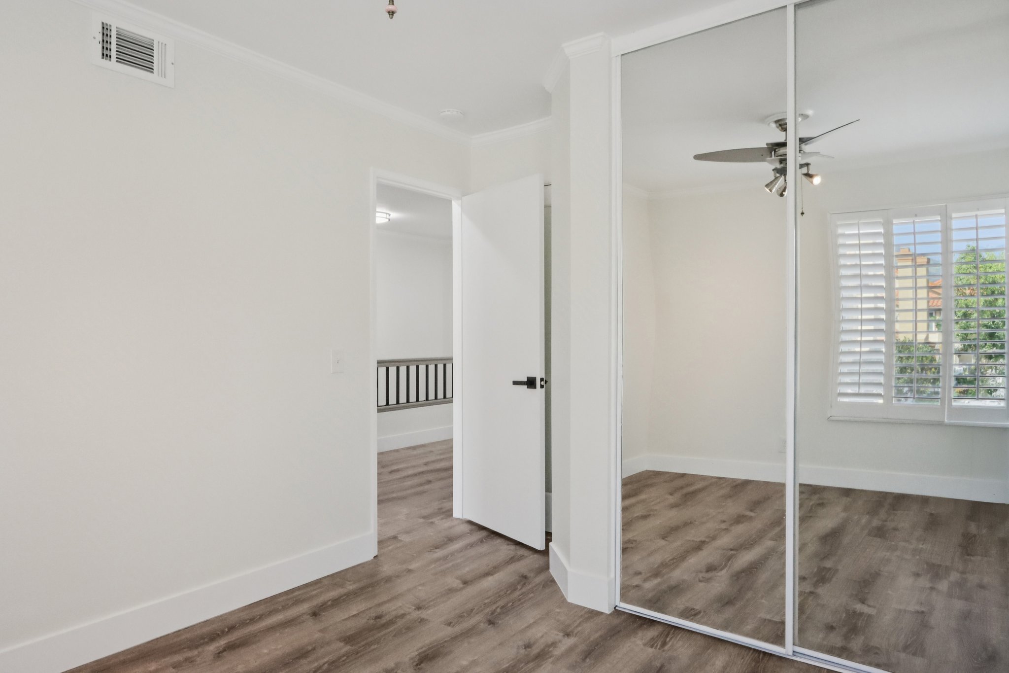 Vista Sierra-S0702-019.jpg