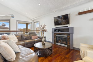 1 Wellington Bay, White City, SK S4L 0B6, Canada Photo 3