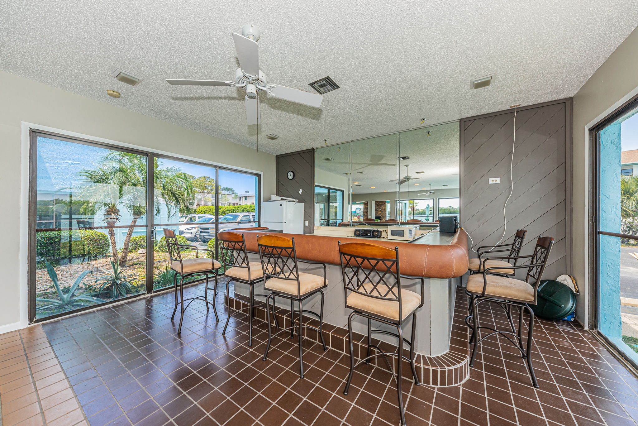 11-Windrush Cove Clubhouse