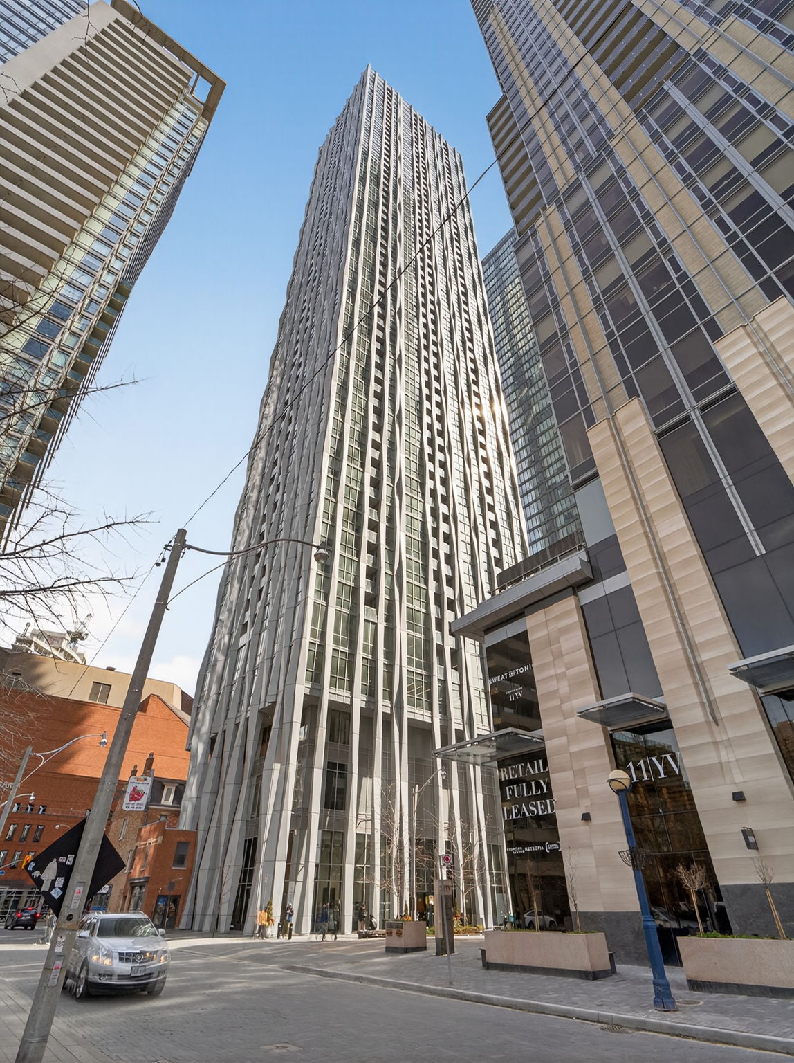 1 Yorkville Ave 905 Toronto, ON M4W 0B1