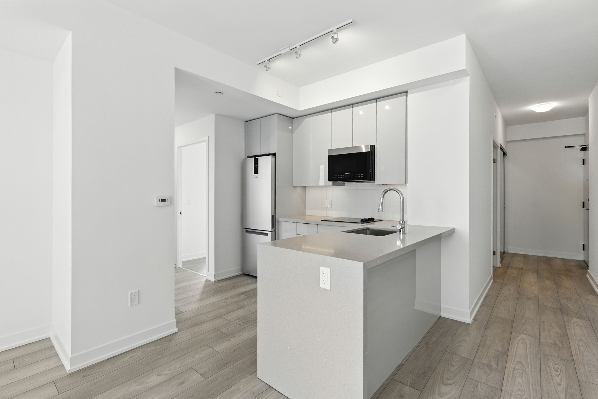 Vaughan property showcase — delivered property photograph 6