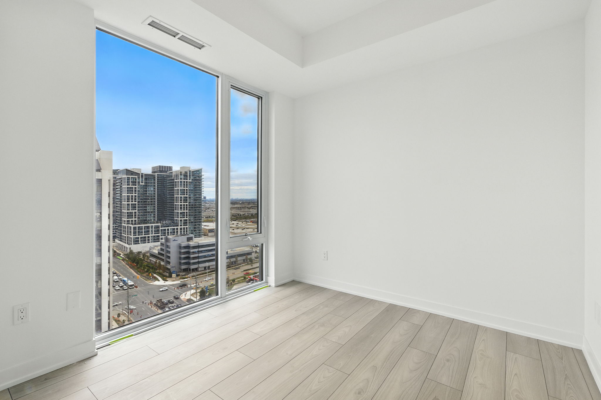 Vaughan property showcase — delivered property photograph 12