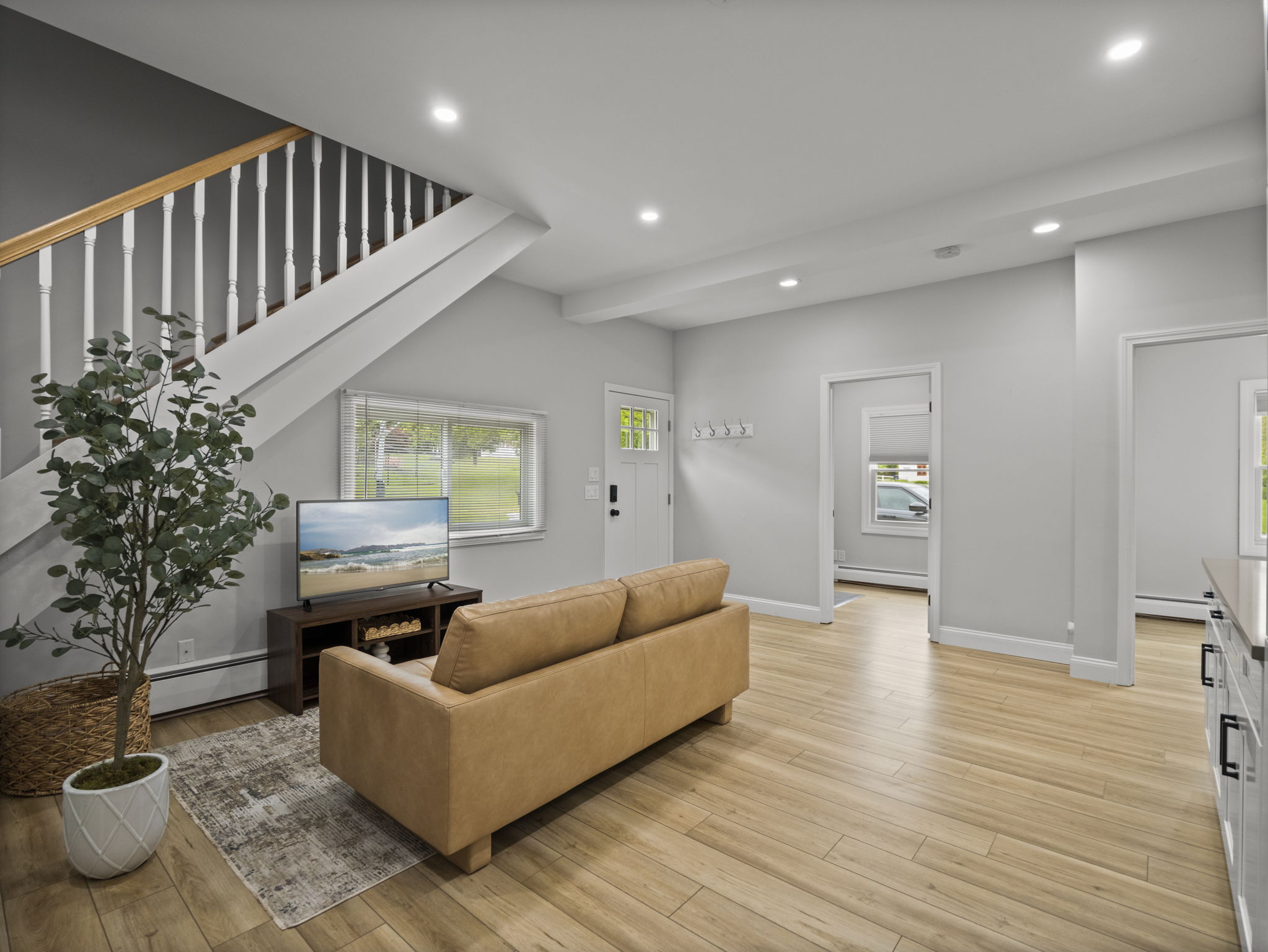 10 Alfred Dr Dracut MA 11