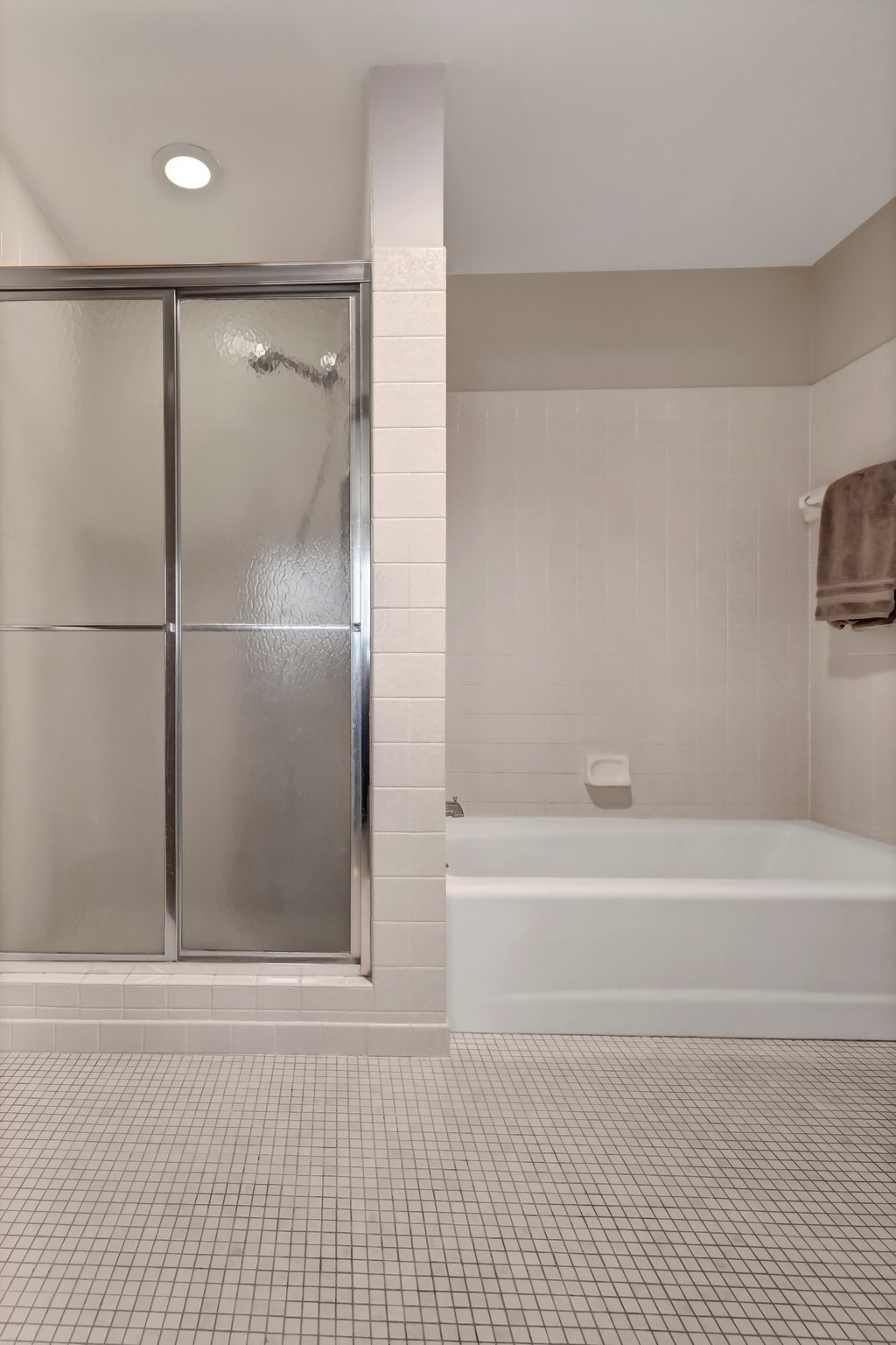 10 Anemone Cir, North Oaks, MN 55127, USA Photo 42