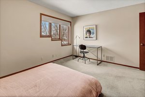 10 Anemone Cir, North Oaks, MN 55127, USA Photo 49