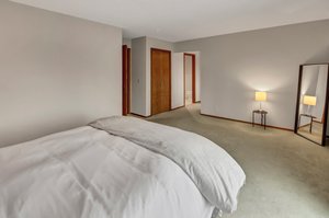 10 Anemone Cir, North Oaks, MN 55127, USA Photo 36