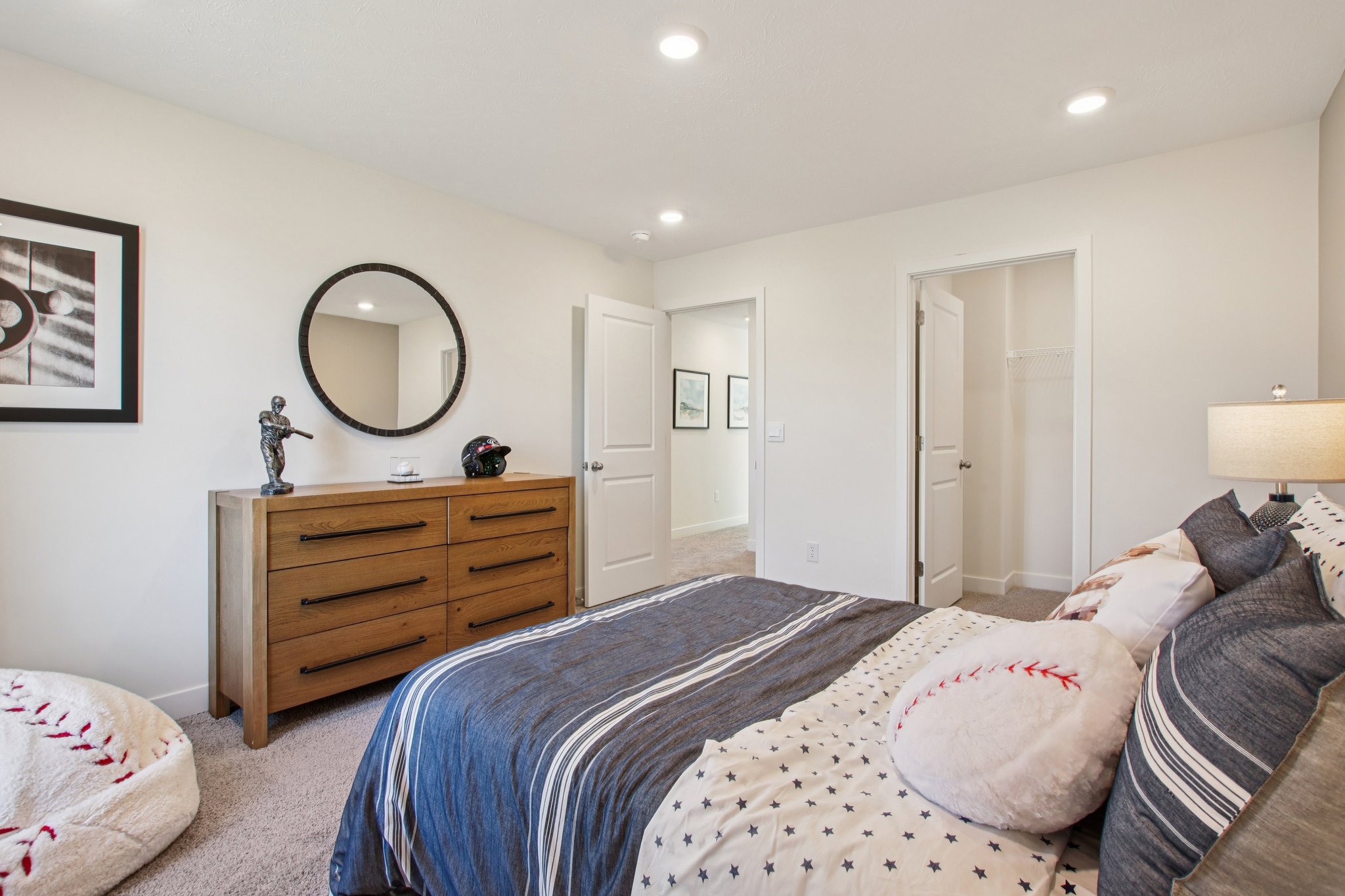 Benfield Dr-S2702-040.jpg