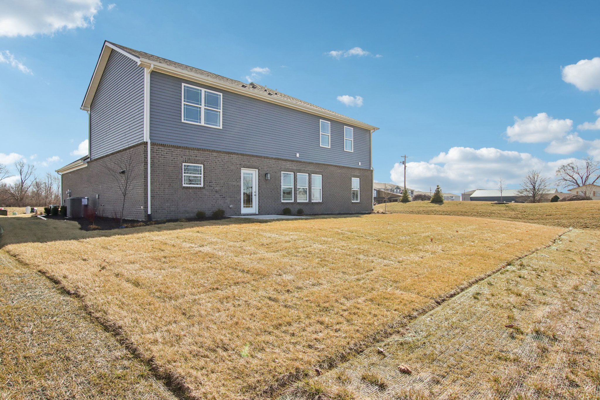 Benfield Dr-S2702-043.jpg