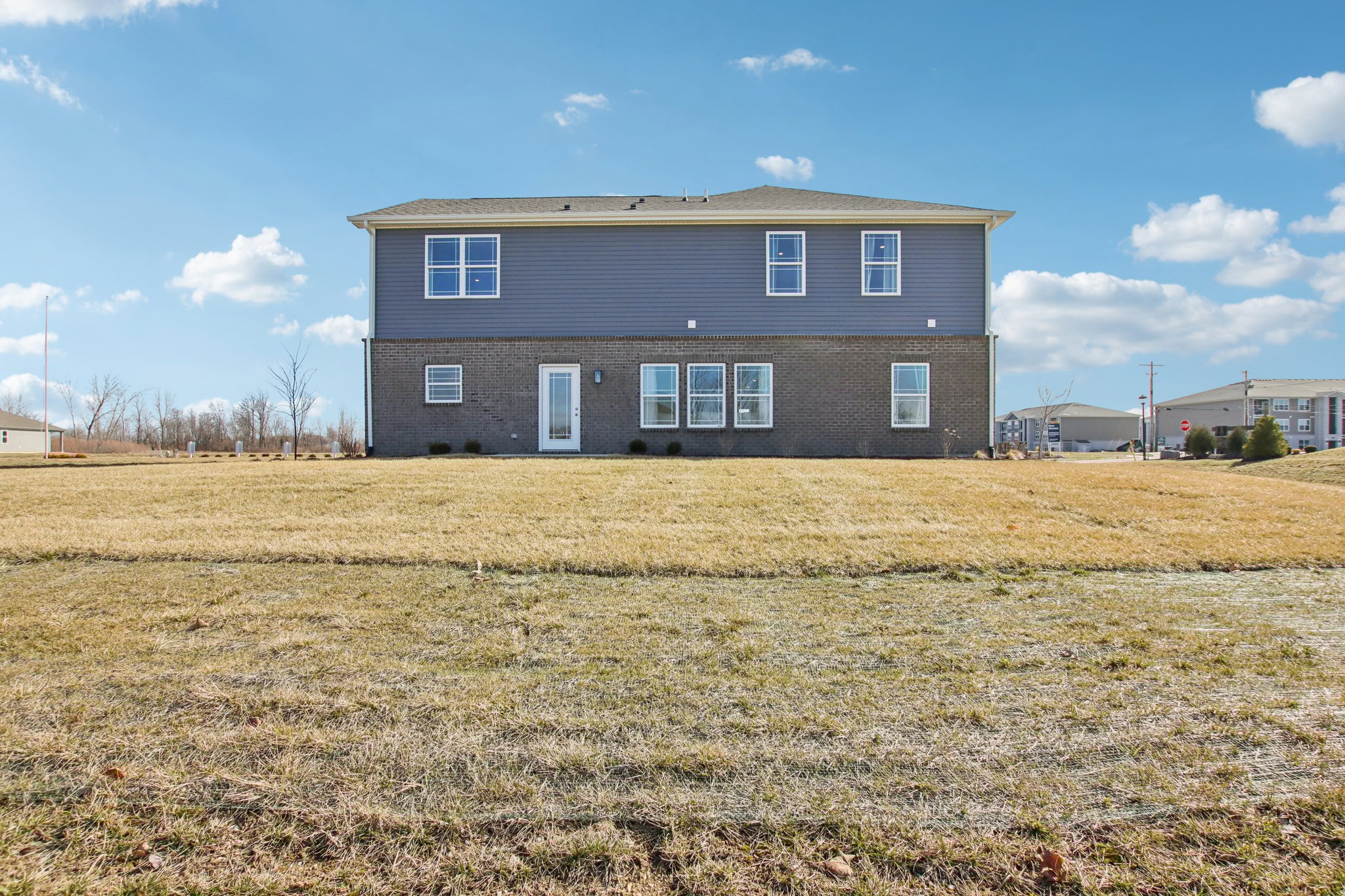 Benfield Dr-S2702-044.jpg