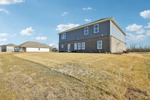 Benfield Dr-S2702-045.jpg