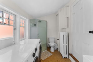  Photo 40