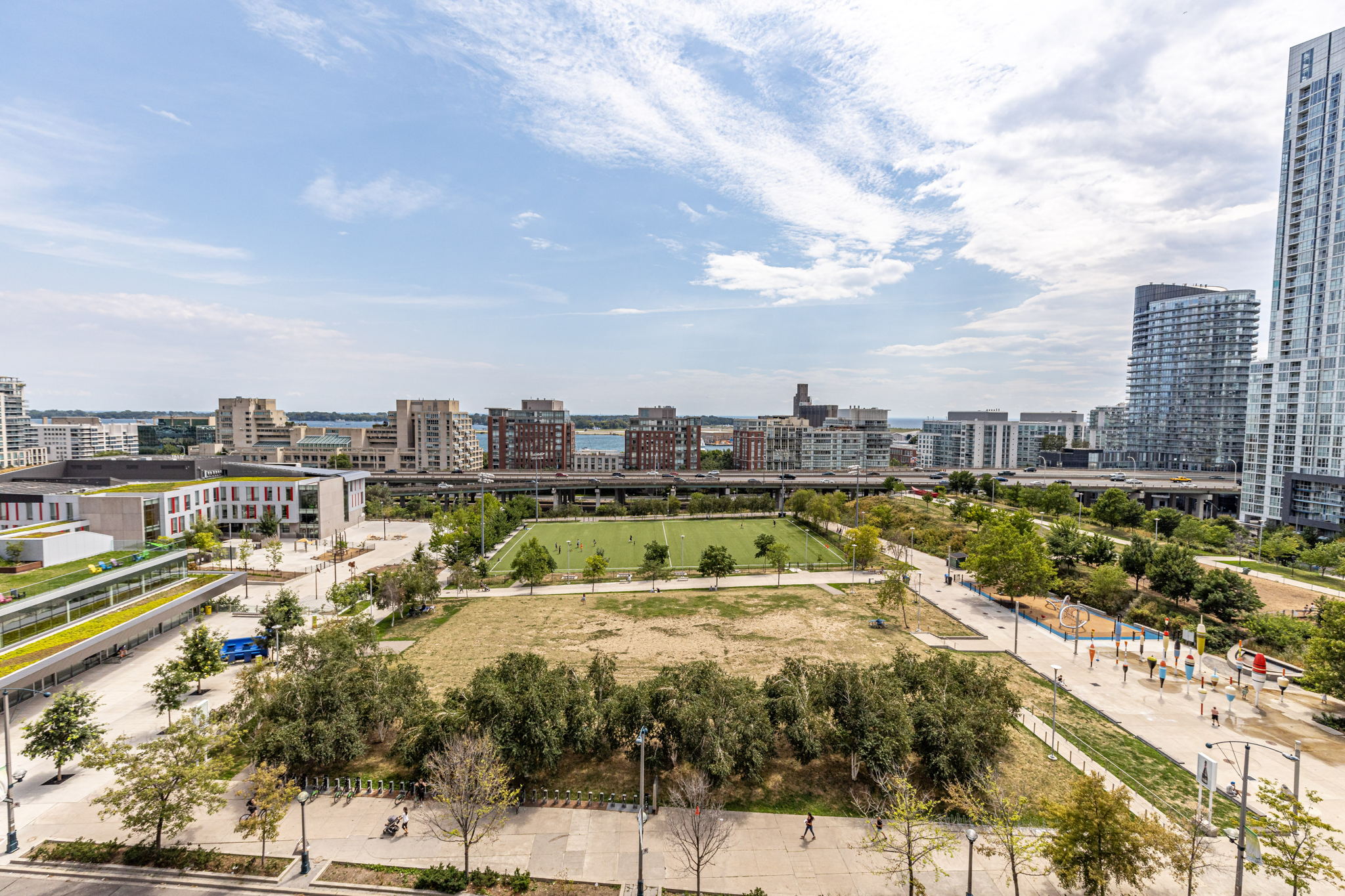 Toronto property showcase — delivered property photograph 32