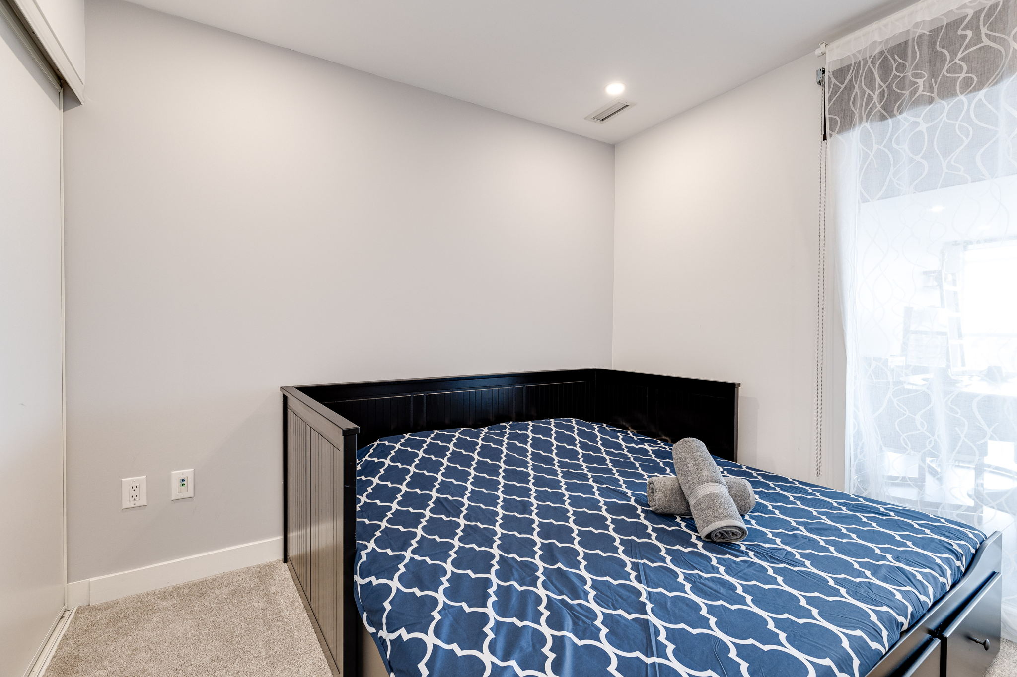 Toronto property showcase — delivered property photograph 12