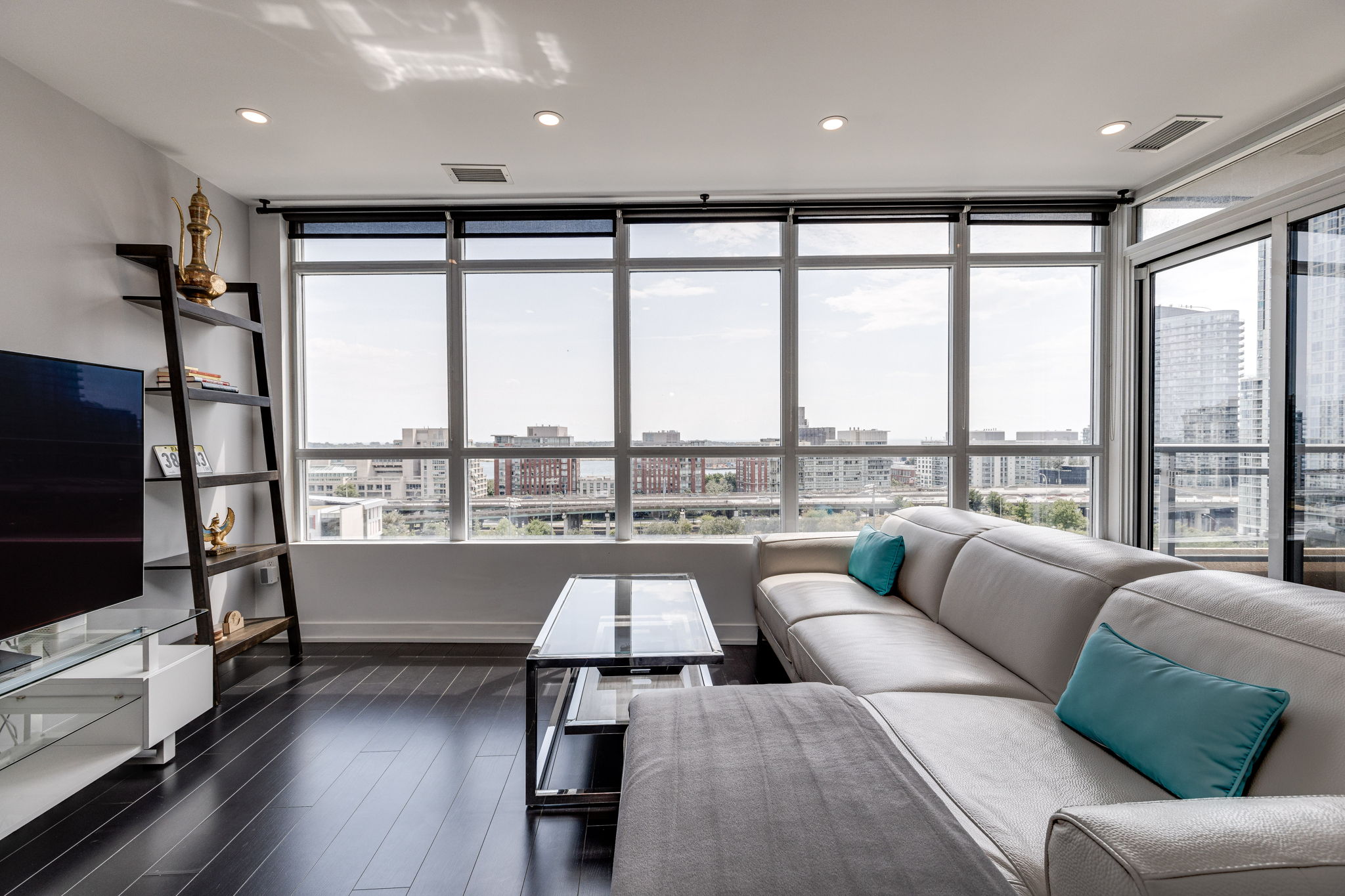Toronto property showcase — delivered property photograph 2