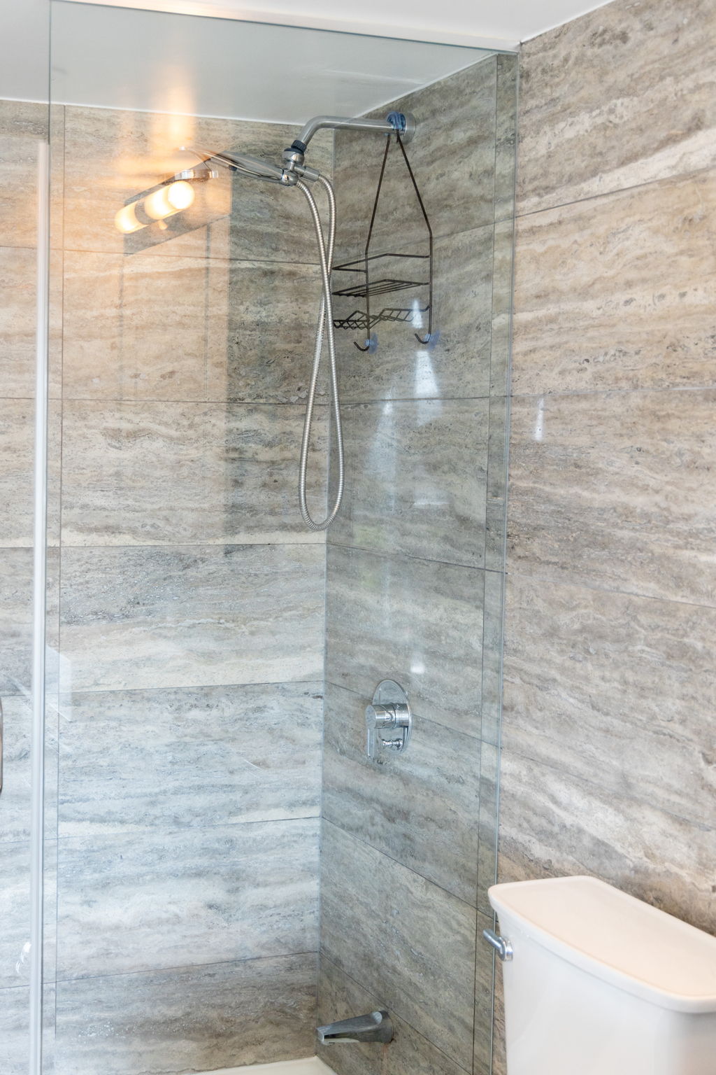 Toronto property showcase — delivered property photograph 32