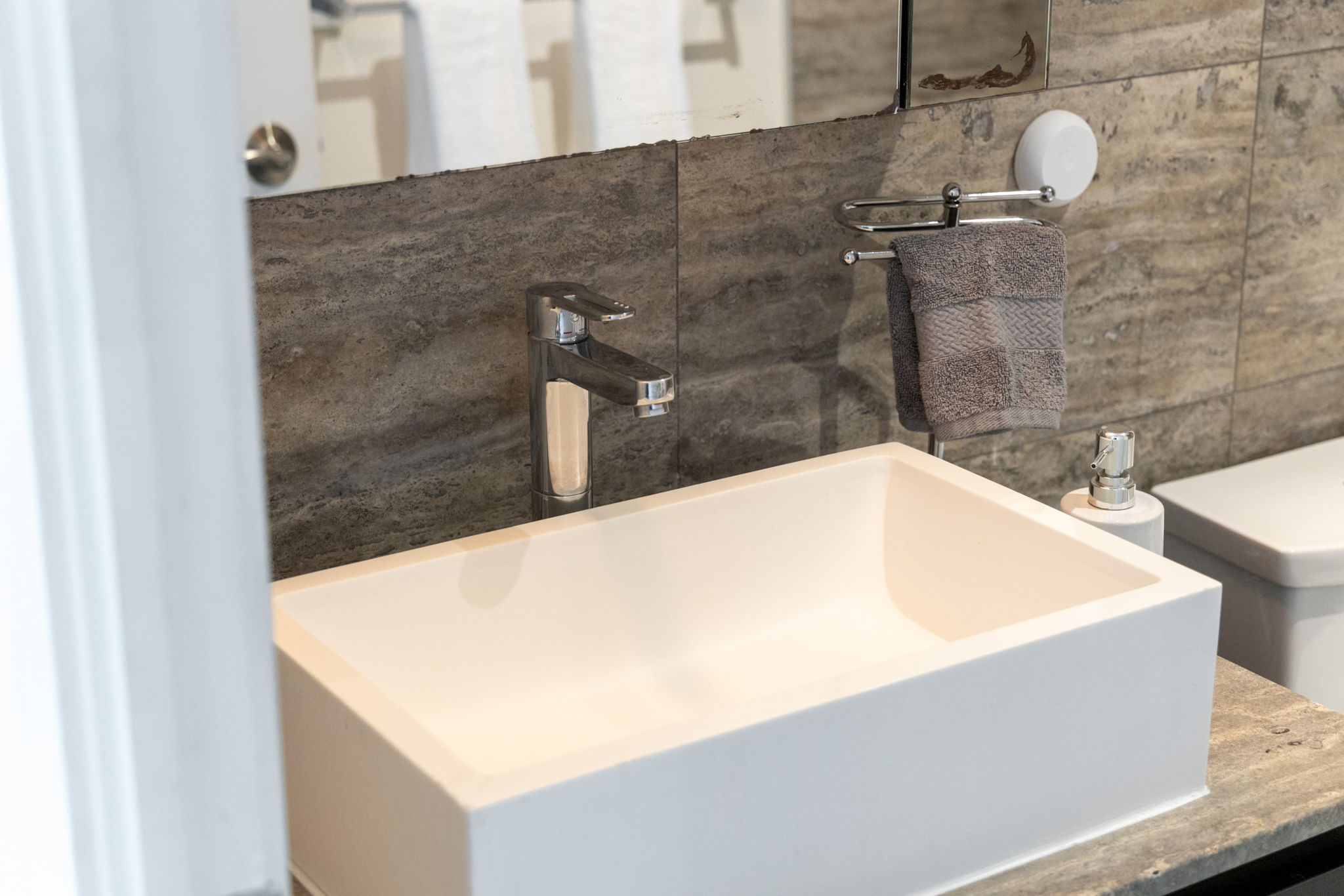 Toronto property showcase — delivered property photograph 24